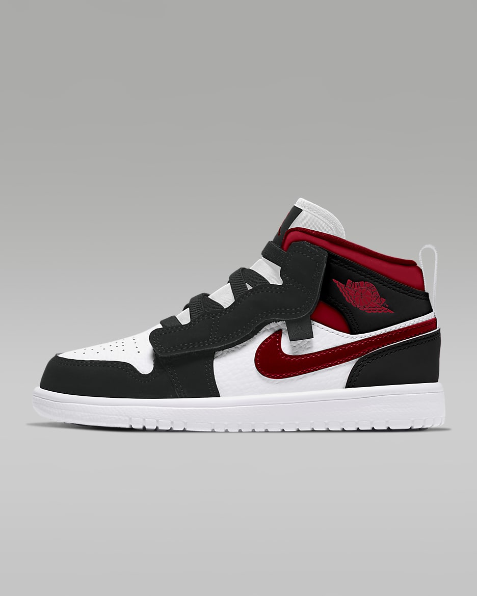 NIKE公式】エア ジョーダン 1 MID ALT キッズシューズ.オンラインストア (通販サイト)